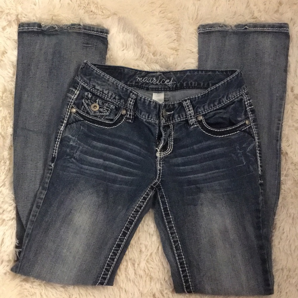Maurice’s light wash jeans